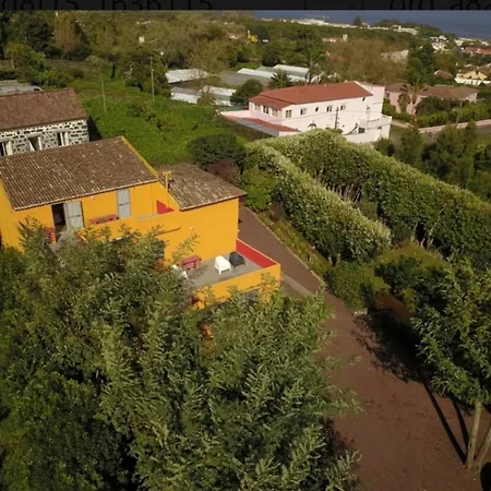 A Casa Amarela Villa Capelas Exterior photo