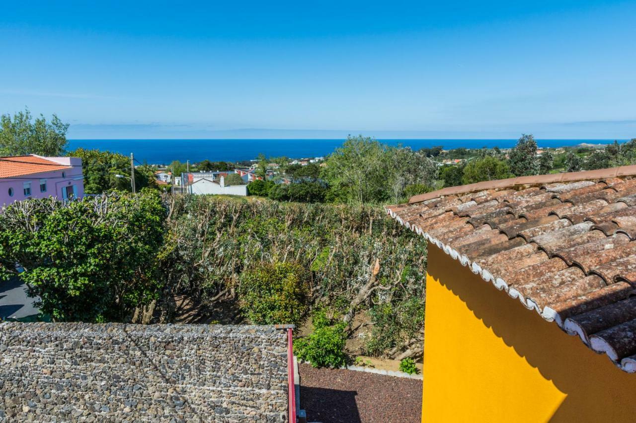 A Casa Amarela